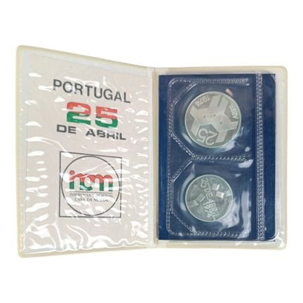 PORTUGAL 25 AVRIL Deux pièces commémoratives du 25