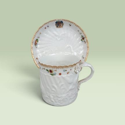 TEACUP Porcelain from the Vista Alegre factory, co