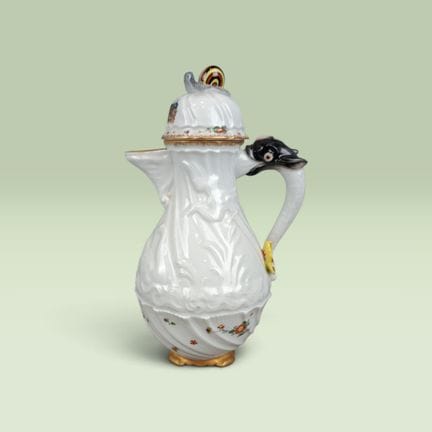 PORCELAIN COFFEE POT from the Vista Alegre factory