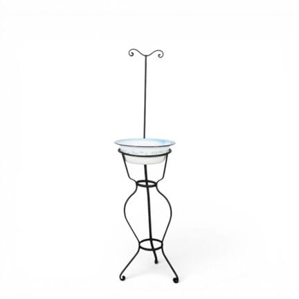 LAVABO IN METALLO - Vecchio lavabo con struttura i