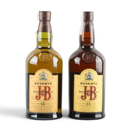 J&amp;B RESERVE 15 YEARS OLD – Set mit zwei Flasch