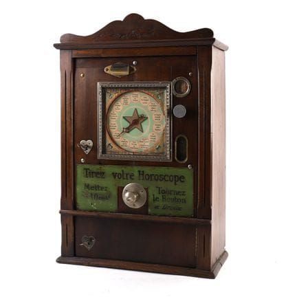 SLOT MACHINE "HOROSCOPE" DEL 1910 CIRCA
Slot machi