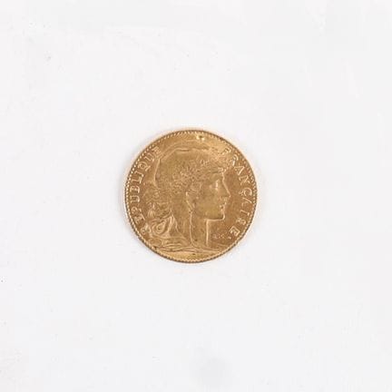 10 FRANCS COQ GOLD COIN, 1906
Obverse: Right-facin