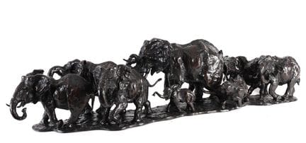 IMPORTANTE SCULTURA "GRUPPO DI NOVE ELEFANTI" di J