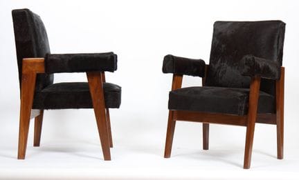 COPPIA DI POLTRONE NERE IN TEK di Pierre JEANNERET