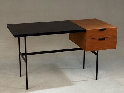 Pierre PAULIN Edizione Ligne Roset
Scrivania "Tani