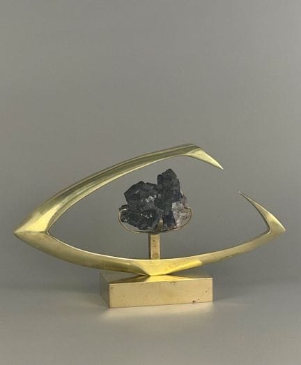 Willy DARO (1918-1990)
Sculpture volume en laiton 