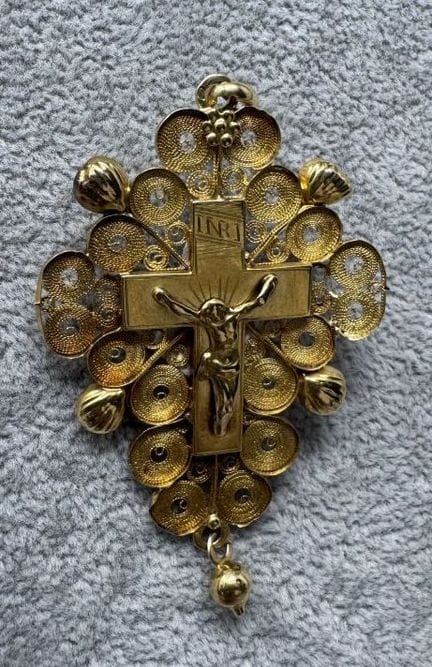 Croix boulonnaise ou croix du Pardon en or 750 mil