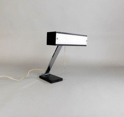 BOULANGER
Lampe de bureau à bras et tête orientabl