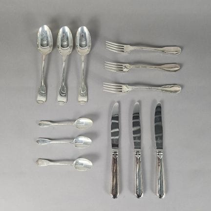 RAVINET DENFERT
Ménagère de couverts en argent com