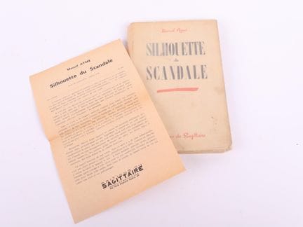 AYME (Marcel).
Silhouette de Scandale.

1 volume, 