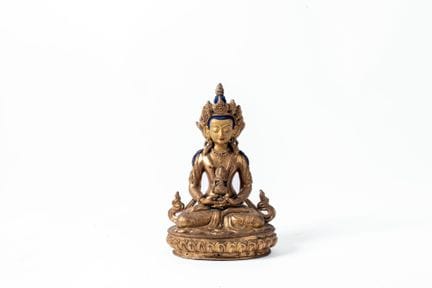 TIBET 
Statua in bronzo dorato raffigurante il Bud