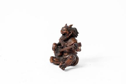 GIAPPONE 
Scultura in legno di bosso raffigurante 