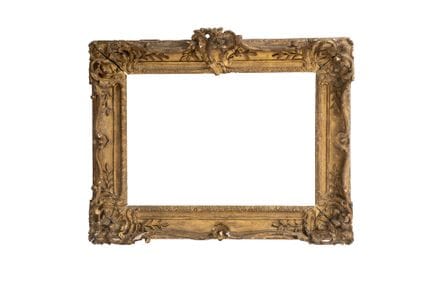 Cornice in legno intagliato e dorato con decorazio