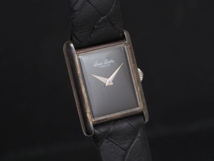 LOUIS LEUBA
Silver wristwatch (swan hallmark). Rec