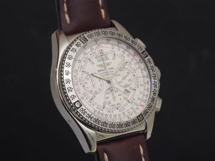 BREITLING B-2 Chronograph réf. A42362
Montre chron