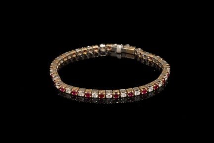Armband aus 750er Gelb- und Weißgold, abwechselnd 