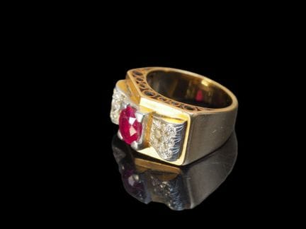 Tank-Ring
Bruttogewicht: 9 g