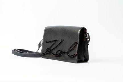 KARL LAGERFELD
Borsa a tracolla in pelle nera. Fod