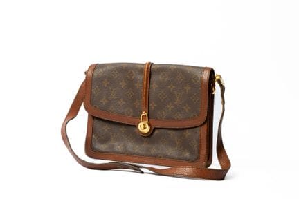 LOUIS VUITTON
Sac bandoulière en toile monogram et