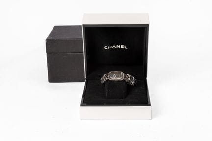 CHANEL
Modello "Première"
Orologio da donna ottago