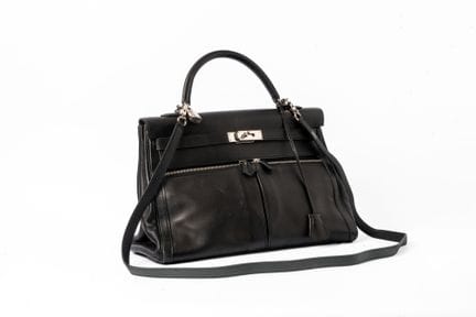 HERMES
Sac Kelly lakis 35cm retourné en veau swift