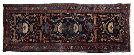 Tapis de galerie NAHAVAND 
Perse. Début du 20e siè
