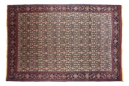 Tapis SENNEH sur chaines en soie dorées 
Perse. Fi