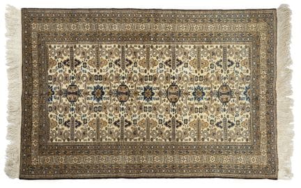 Tapis ARDÉBIL
Iran.  3e tiers du 20e siècle
Caract