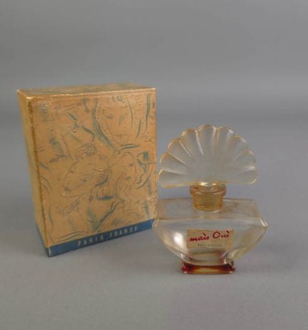 BOURJOIS – Mais Oui
Perfume bottle with a stylized