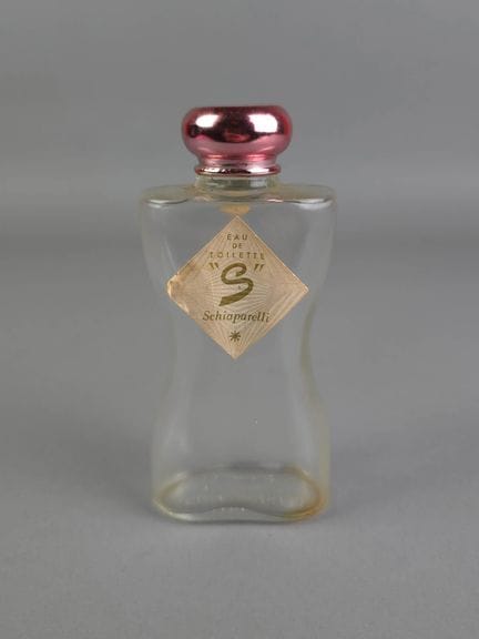 SCHIAPARELLI – Eau de Toilette « S »
Flacon en ver