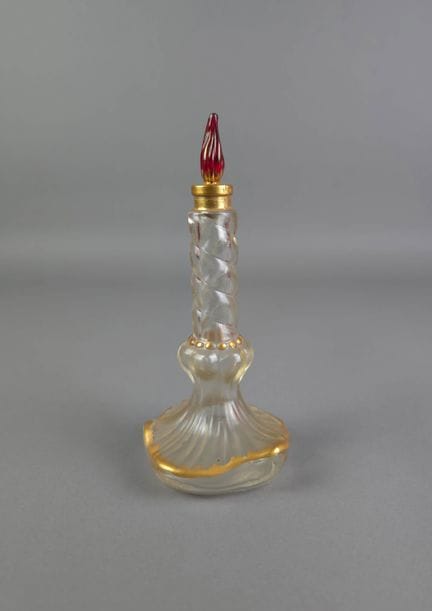 SCHIAPARELLI – Sleeping
Flacon de parfum en verre 