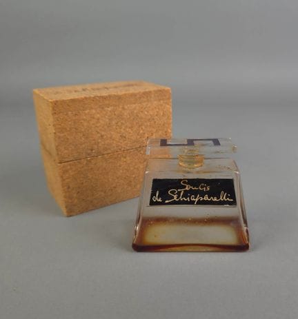 SCHIAPARELLI – Soucis
Flacon de parfum en verre av