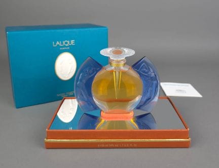 LALIQUE – JOUR ET NUIT
Flacon de parfum en verre d