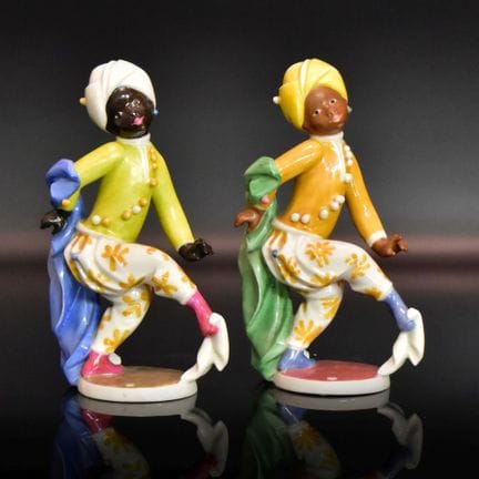 Zwei Figuren "Mohrenknabe aus dem Rosenkavalier". 