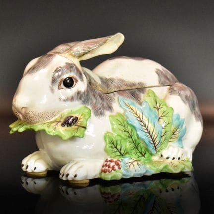 Dose in Hasenform "Rabbit Tureen" Liegender Hase m
