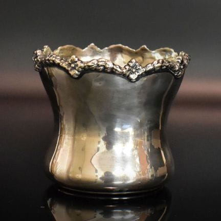 Kleiner Cachepot     Silber. Marken: 925, MZ (vers