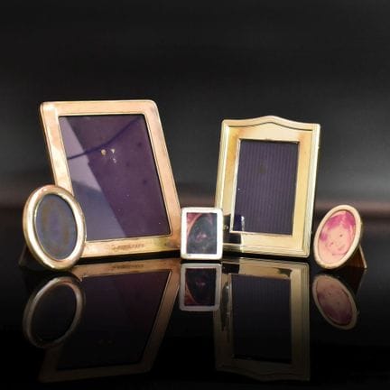 Konvolut Fotorahmen, 4tlg Verschiedene Formen und 
