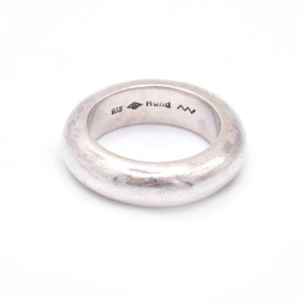 Ring  München, Isabella Hund |   Silber. Marken: 9