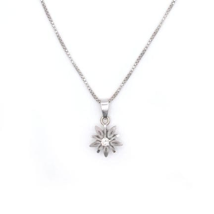 Anhänger an Collier Venezianerkette, einreihig. An