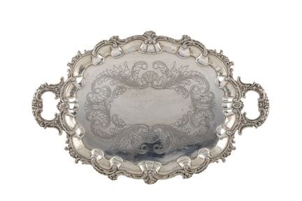 Important tray with handles made of hallmarked Spa