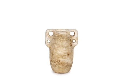 Amphora made of carved and polished alabaster. Mes