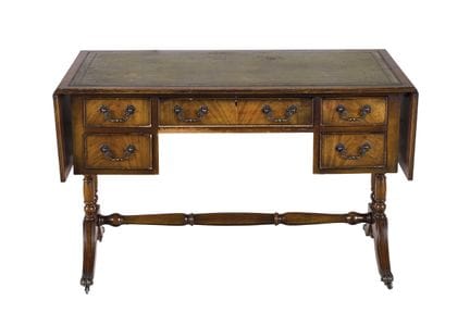 Scrivania inglese in stile Regency in legno intagl