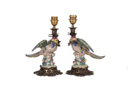 Pair of table lamps made of glazed ceramic. Shaped