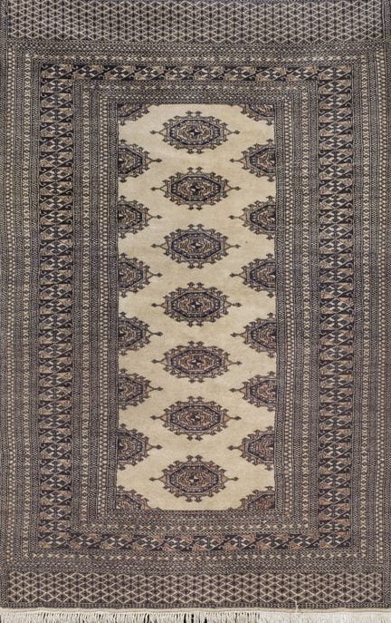 Oriental rug of Turkish style in wool and silk. De