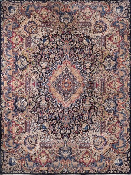 Important Iranian Kashmar rug made of wool. Floral