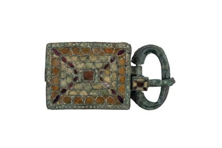 Visigothic buckle in bronze and glass. 6th century
