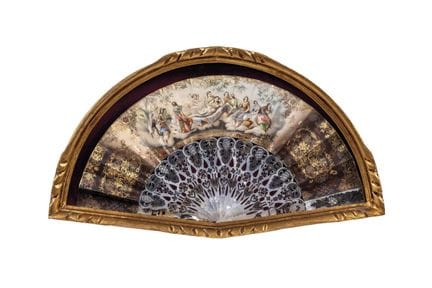 Elizabethan fan with carved and openwork mother-of