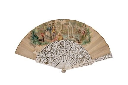 Isabeline fan with carved bone sticks, openwork, a