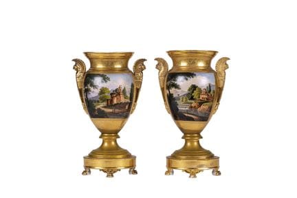 Pair of Empire-style vases in Old Paris French por